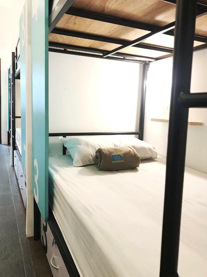 جاكرتا Teduh Hostel Kota Tua المظهر الخارجي الصورة